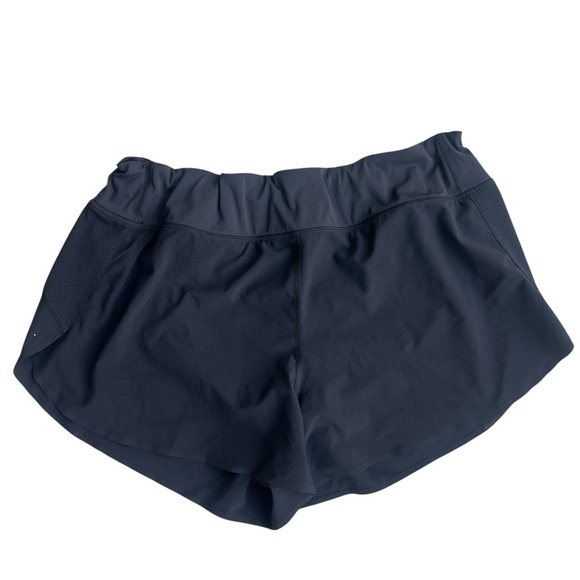 Athleta Run With It 3.5 Black Short - Picture 8 of 8